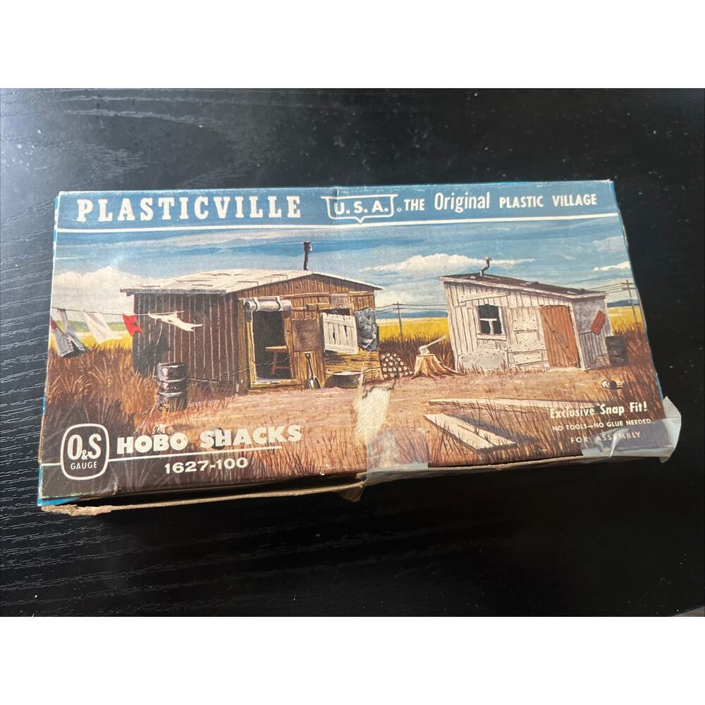 Plasticville 1627 Rare Marbled Hobo Shacks in Original Box
